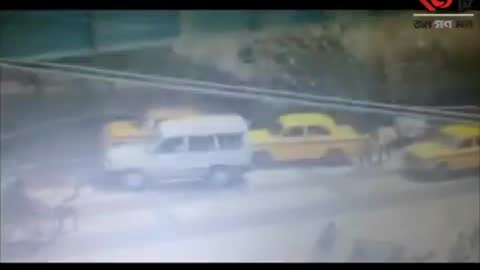 bridge collapse in india latest