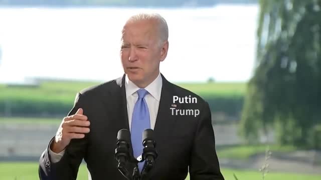 Biden Mumbles Than Confuses Putin With Trump Hilarious !