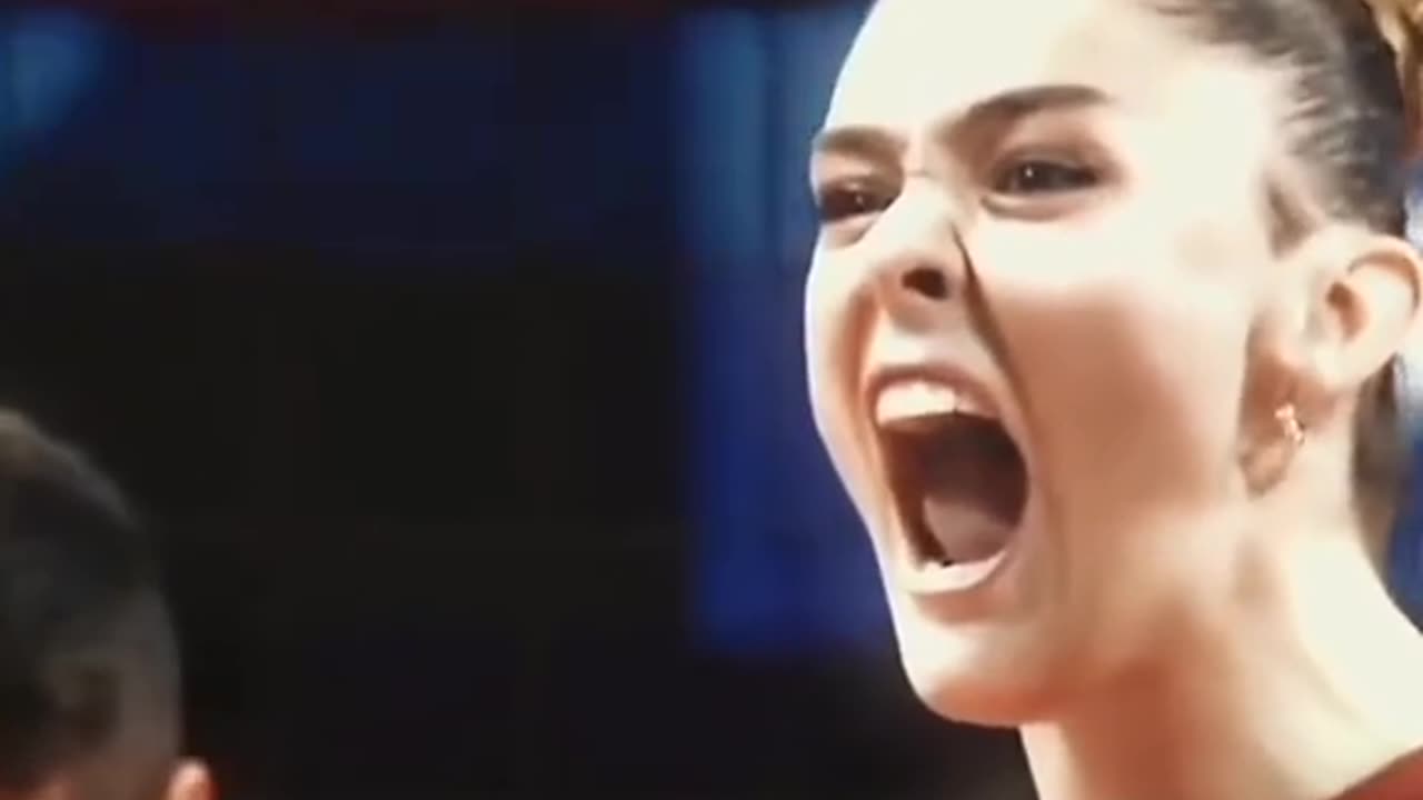 Zehra Angry in ground
