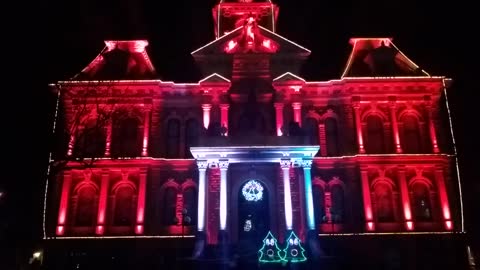 Cambridge Ohio Courthouse Christmas Light Display TOTO Africa Christmas Dec 2020