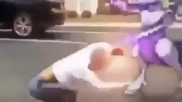 Woman Gets Beat Up then Captured by Wild Pokémon