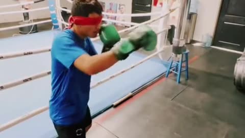 NO WAY 🤯 (via therea10ne/IG) #sportstiktok #training #boxingtraining #boxing #GymTok