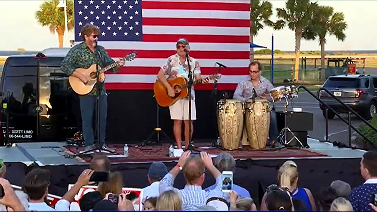 Jimmy Buffett sings Margaritaville - at Biden Hillary Clinton rally