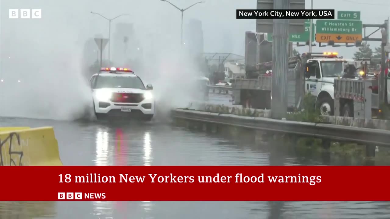 New York City- State of emergency declared over flash flooding - BBC News