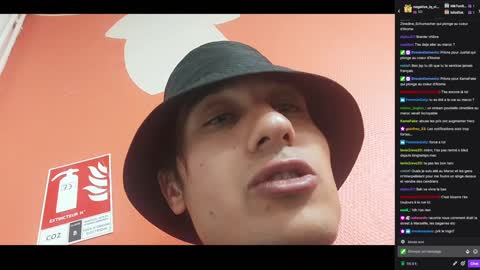 2022-09-11 (6bis.1) - Streamer en intérim en soirée anecdotes - Twitch Decheterie (avec chat)