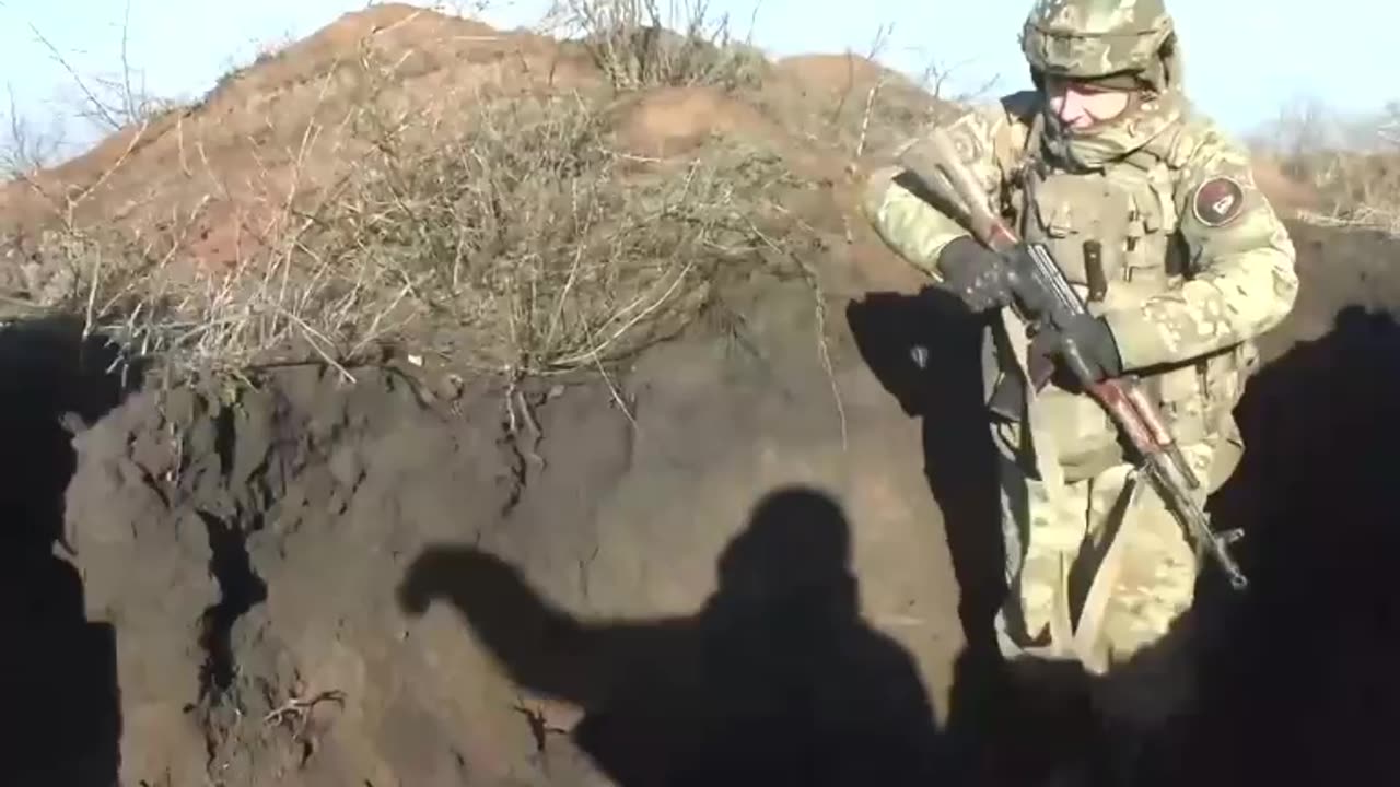 Training of an assault group to capture an enemy stronghold