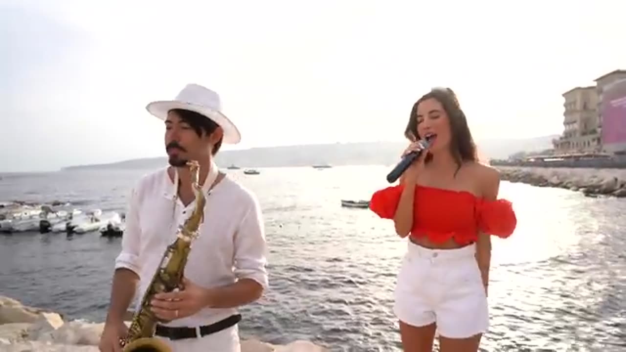 Señorita - Daniele Vitale ft. Benedetta Caretta (Sax & Voice)