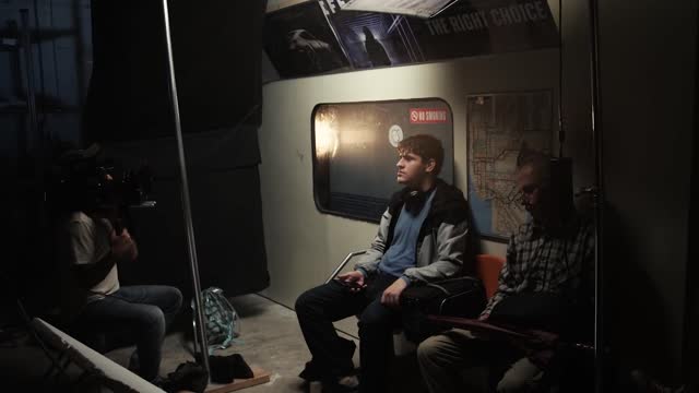 How to create amazing product B-ROLL shots with this Filmmaking hack.