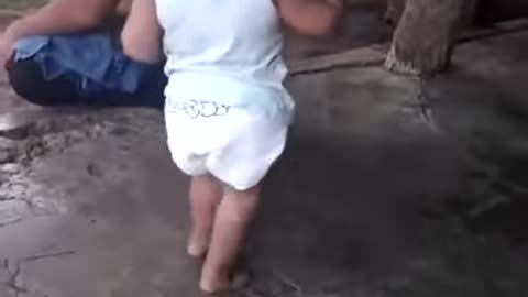 Funny Baby dance