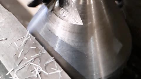 Super slow motion milling aluminium