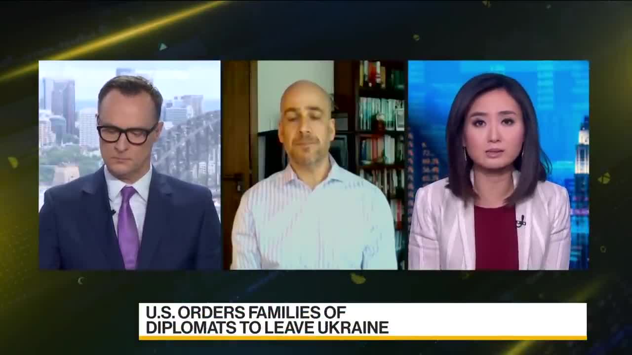 U.S. Orders Families of Diplomats to Leave Ukraine