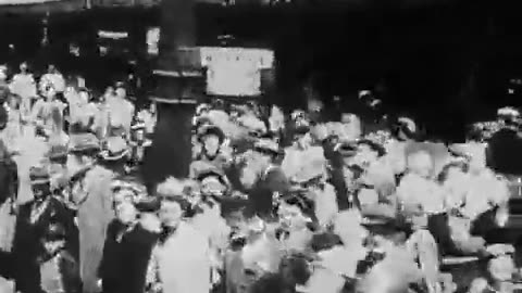 War Comes to America 28 A Short History
