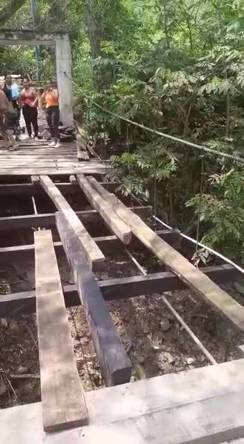 Comunidad en riesgo en Bolarquí