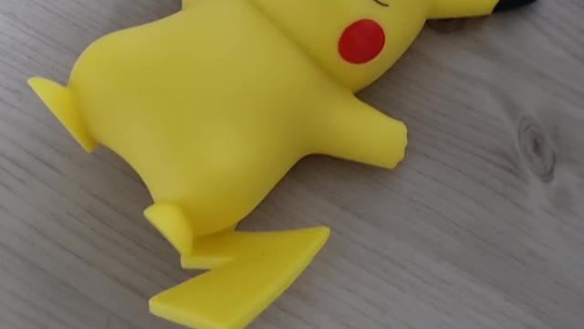 Mood Light Pikachu