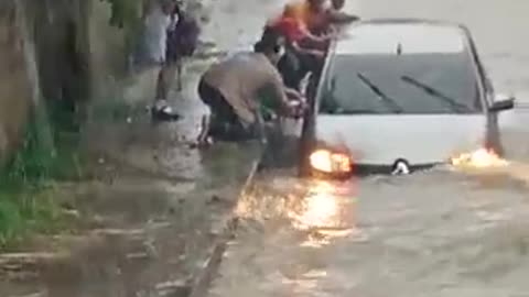 Emergencia por lluvia en Blasdelezo