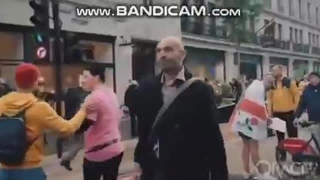 Together we stand for freedom