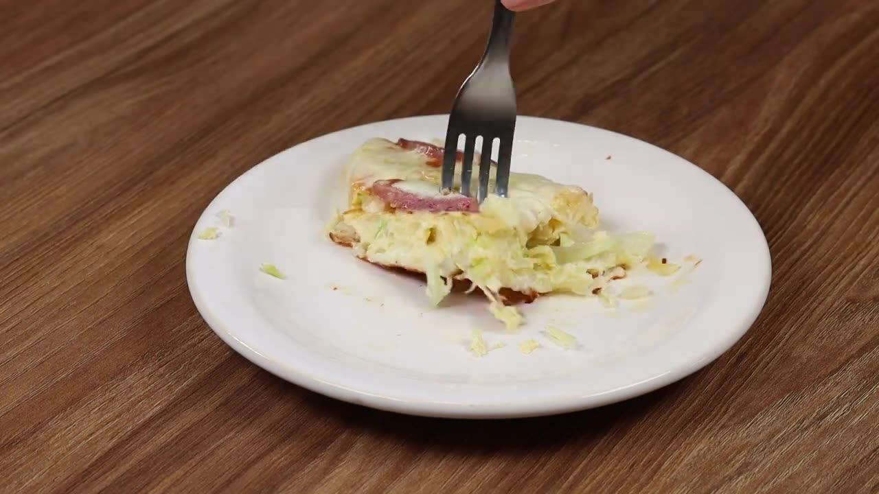 Simple Cabbage Pizza