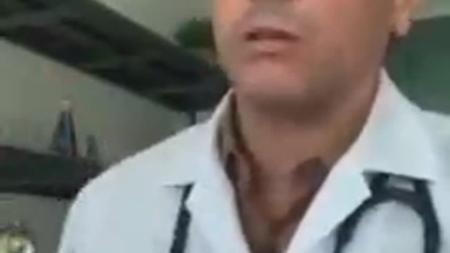 MÉDICO FALA SOBRE MORTES POR VACINA