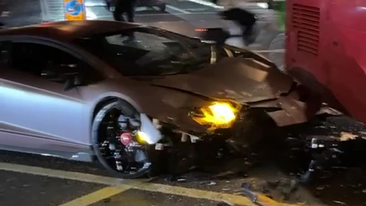 Ferrari And Lamborghini Crash +othar video watch to click /Dep link