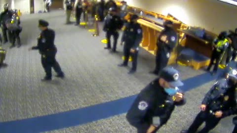 1476HSOB02SH211Hallway_2021-01-06_19h20min01s507ms.mp4