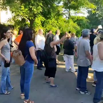 ΥΓΙΕΙΟΝΟΜΙΚΟΙ ΣΤΟ ΣΠΙΤΙ ΤΟΥ ΠΛΕΥΡΗ