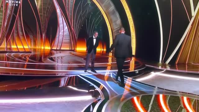 WILL SMITH SMACKS CHRIS ROCK at #2022 OSCARS