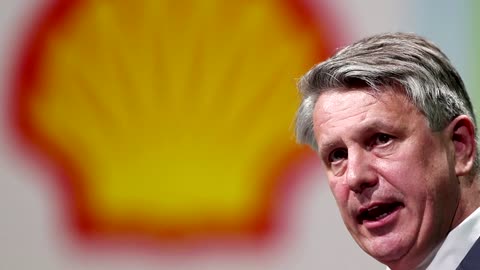 Shell abandons Russian oil