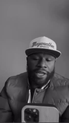 Superstar Floyd Mayweather Takes Stand, Shows Support for NBA Star Kyrie Irving!