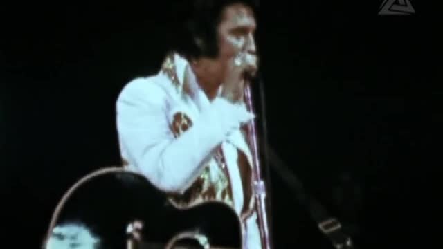 Elvis Presley in 8mm Live.