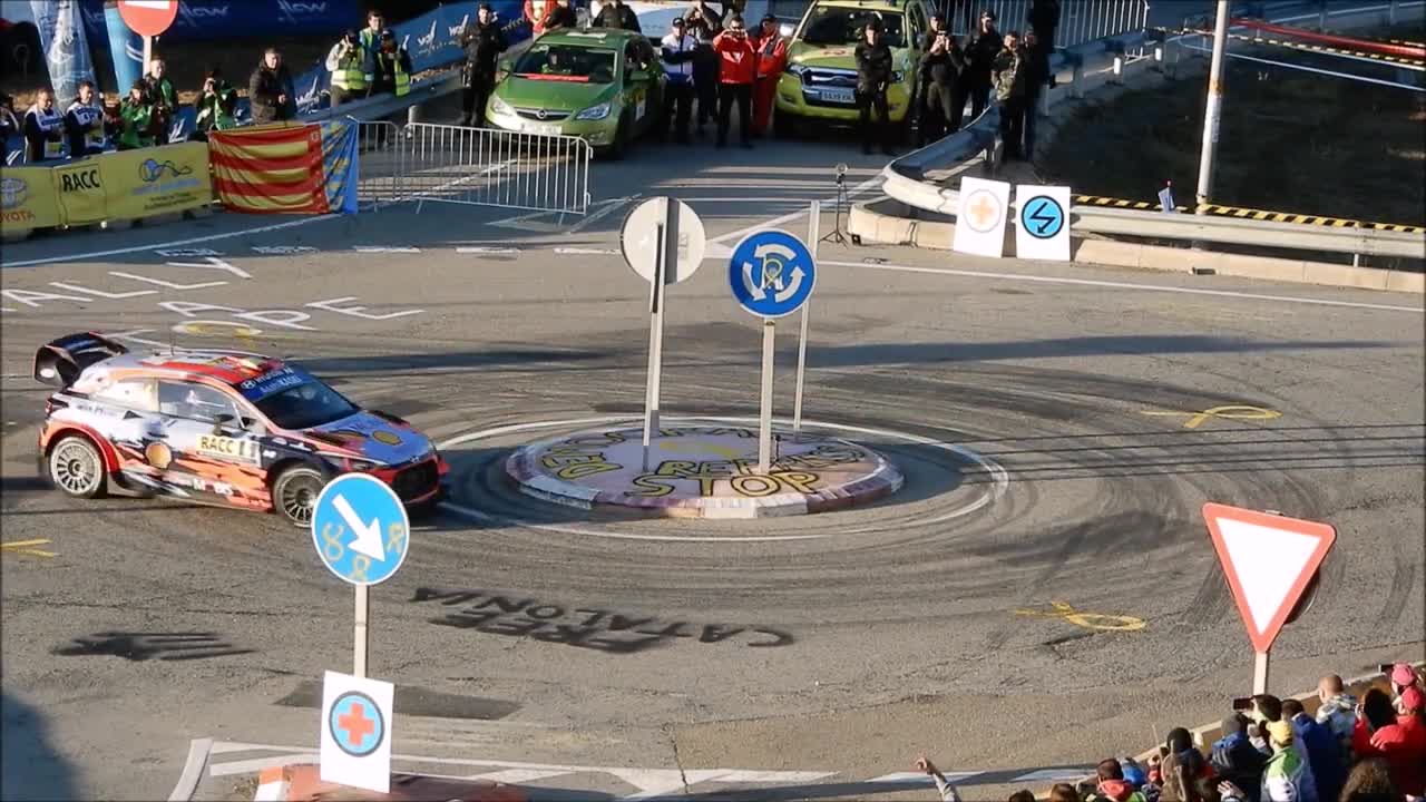 WRC Rally RACC Catalunya 2019 | Riudecanyes Roundabout