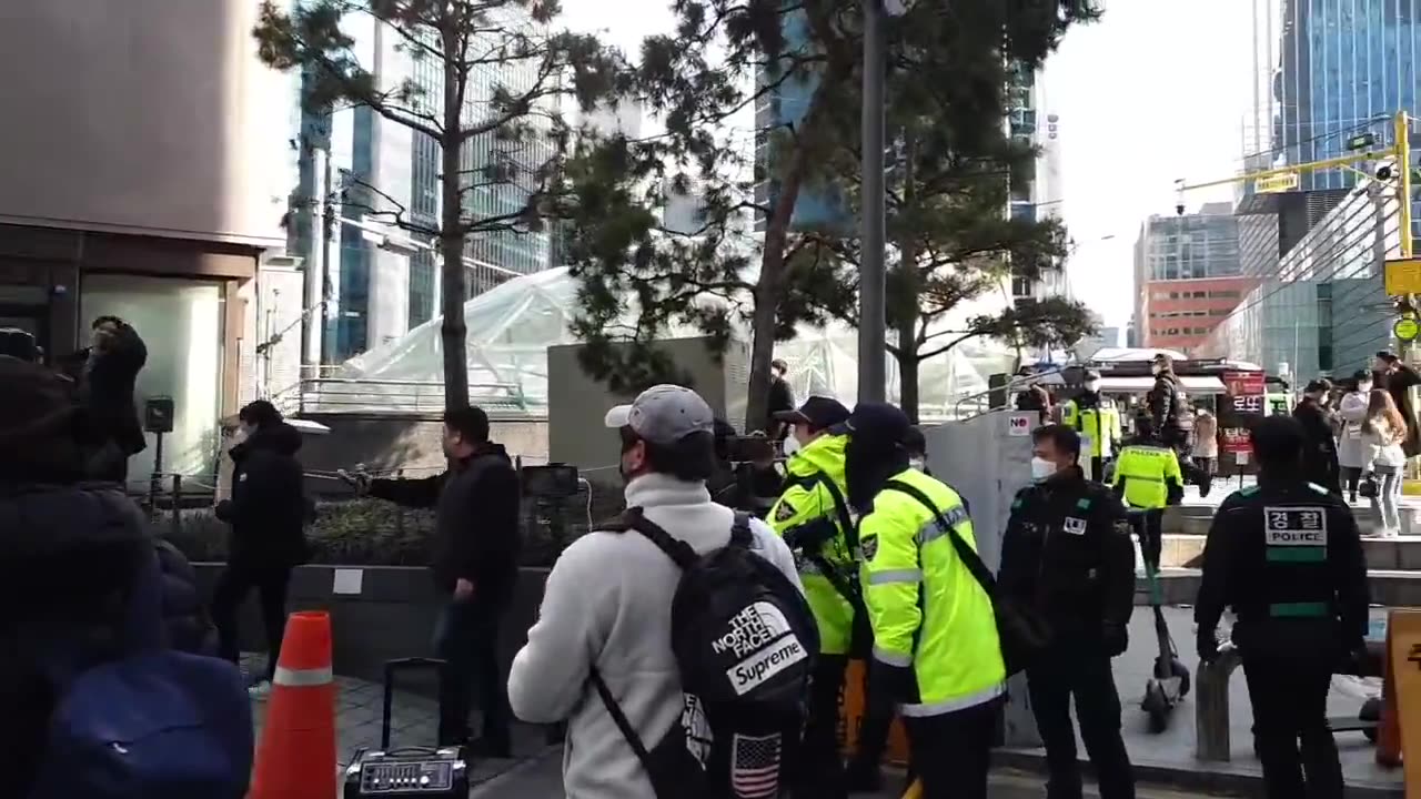 20200317_V3_S02(9zgyOMVpAJI)강남대로의 젊은이 거리에 시진핑이 왜 나타났는가_