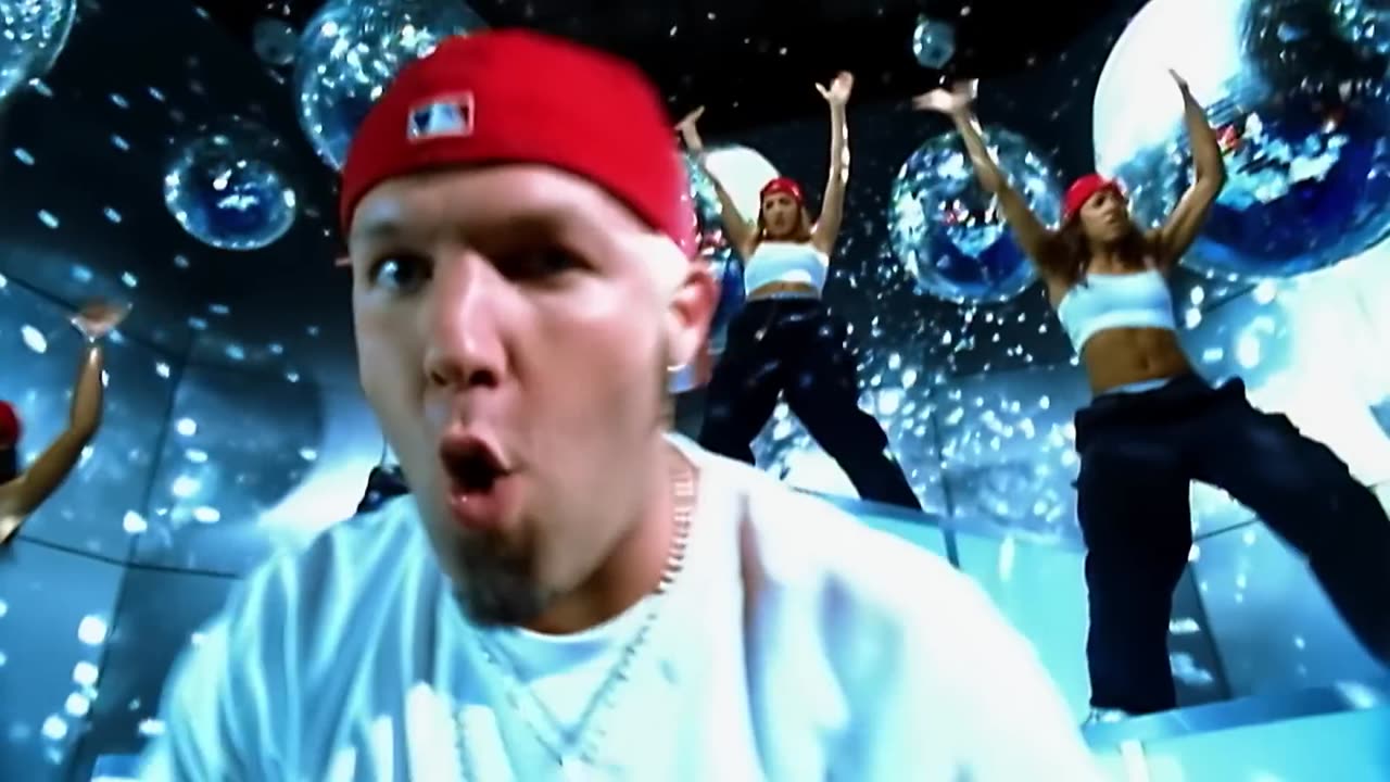 Limp Bizkit - Rollin' (Air Raid Vehicle) (Official Music Video)