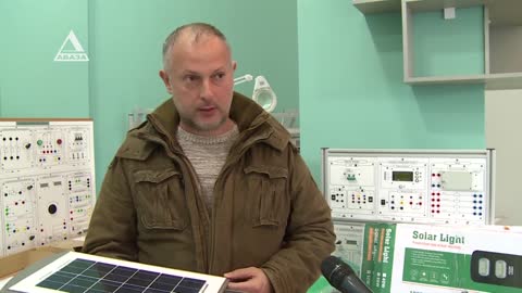 Установка солнечных панелей в Сухумском колледже