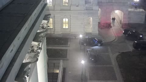 0951USCSRFEastRoof_2021-01-06_23h40min01s317ms.mp4