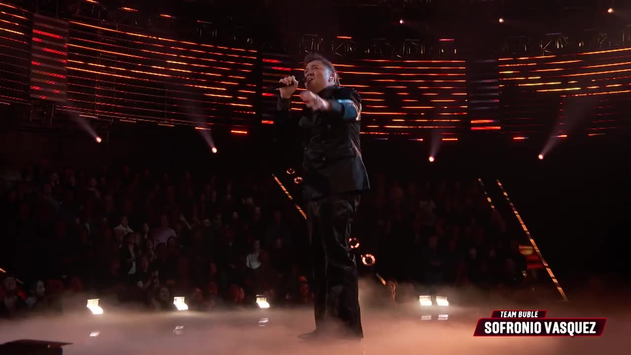 Sofronio Vasquez sings 'If I Can Dream' @ The Voice USA 2024 | Top 8 Performance