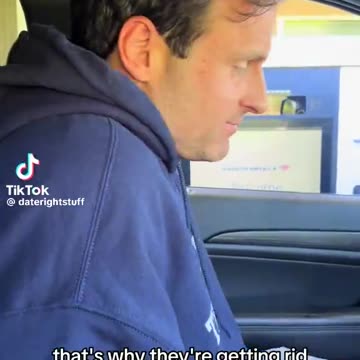 💰💰💥 CA$H 💥💰💰 is freedom... And it's why they're desperately trying to phase it out.!! SHARE-THIS..!!