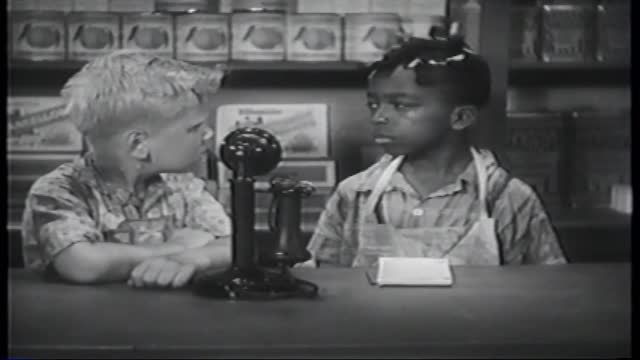 THE LITTLE RASCALS -- Helping Grandma