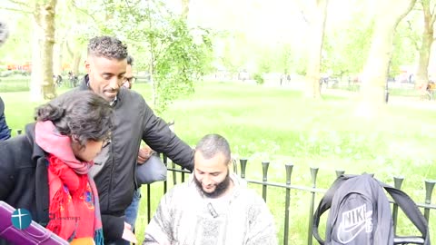 Dawah team act like a baby when Islam questioned - DCCI Speakers Corner