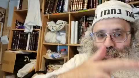 אסור לו לאדם שישהה שטר אמנה בתוך ביתו משום שנאמר אל תשכן באהליך עולה - שיר נ נח מסכת כתובות דף יט