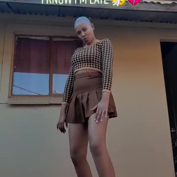 African girls dance challenge