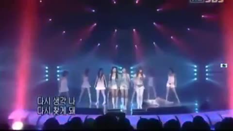 Korean Dancer COLLAPSES On Stage But The Show Goes On [Let's all pretend it didn't happen]