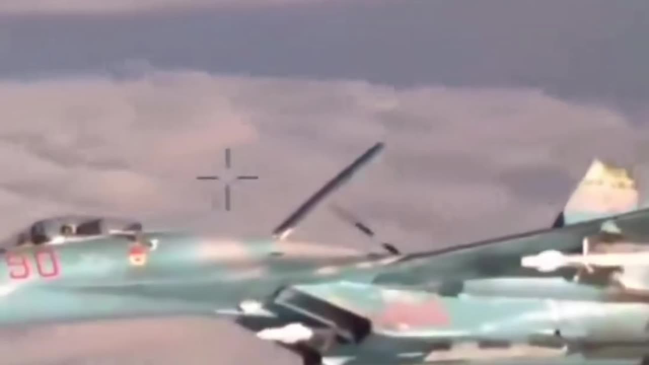 Russian SU-27 intercepts USN P-3 Orion in the baltic sea