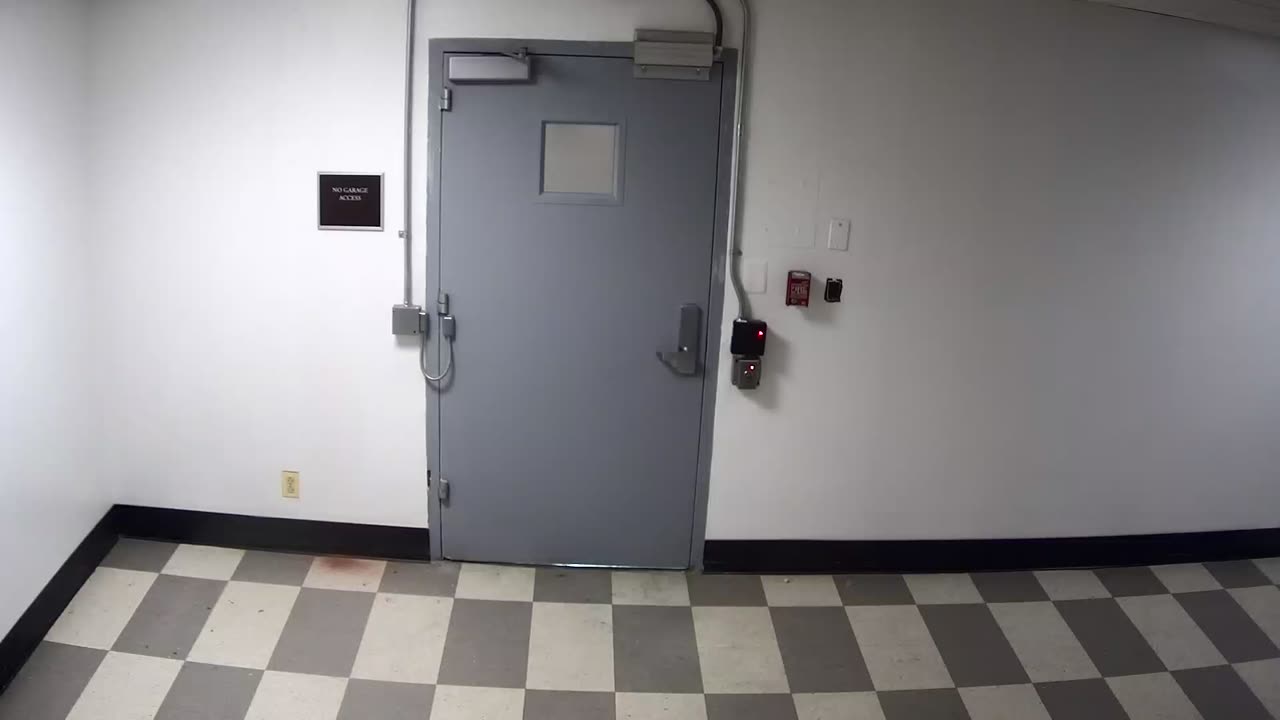 6158RHOBG3G305BNorthLobbyExit_2021-01-06_08h00min01s757ms.mp4