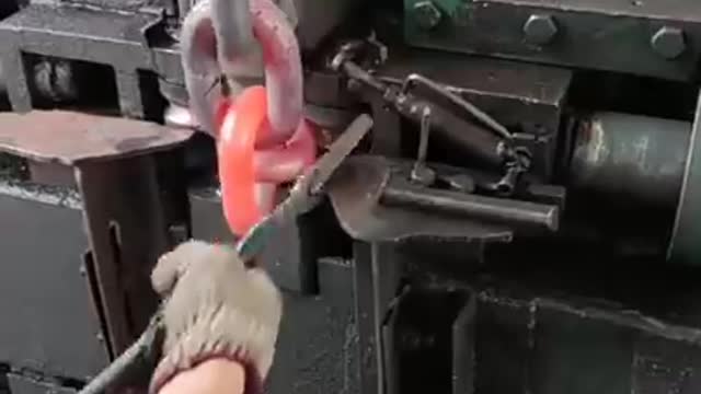 Factory work 😯 big iron chain making 😯 #shorts #viral #factories #youtubeshorts