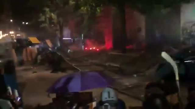 Portland Fed bldg. Antifa Assault