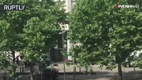 Policija upucala terorista u centru Liegea