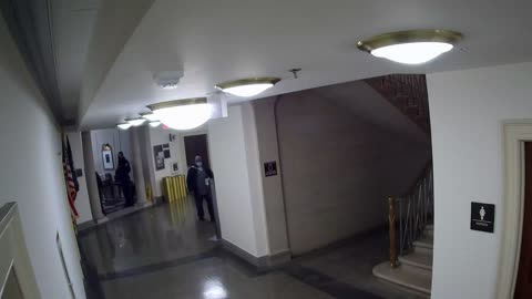 3237LHOBGRStair1_2021-01-06_07h40min02s357ms.mp4