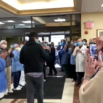 Hospital celebrates the discharge of their 1,000th COVID-19 patient