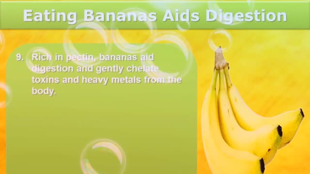 Healthy Benefits of Eating Bananas. smoothie avocado and banana recipe