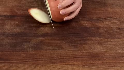 Knife Skills How to Slice an Onion